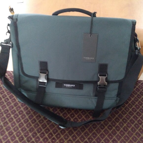 Timbuk2 Closer Laptop Briefcase - Picture 3 of 6